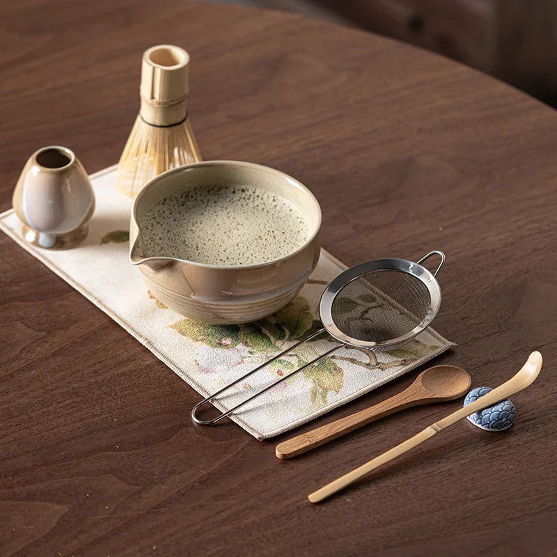 Vintage 7-teiliges Matcha-Set mit Keramikschale, Chasen und Bambuslöffel für authentische Teezeremonien