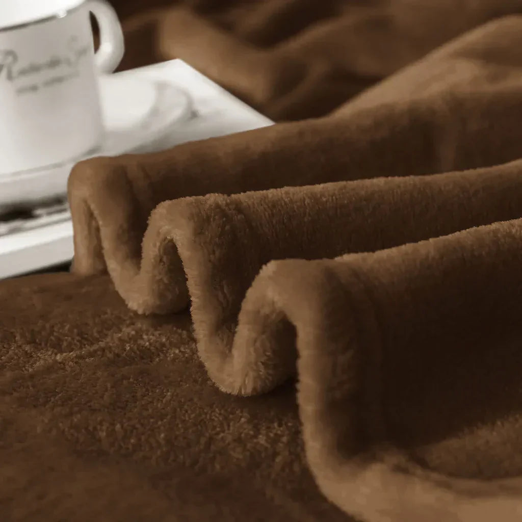 Kuschelige Fleece-Decke für alle Jahreszeiten