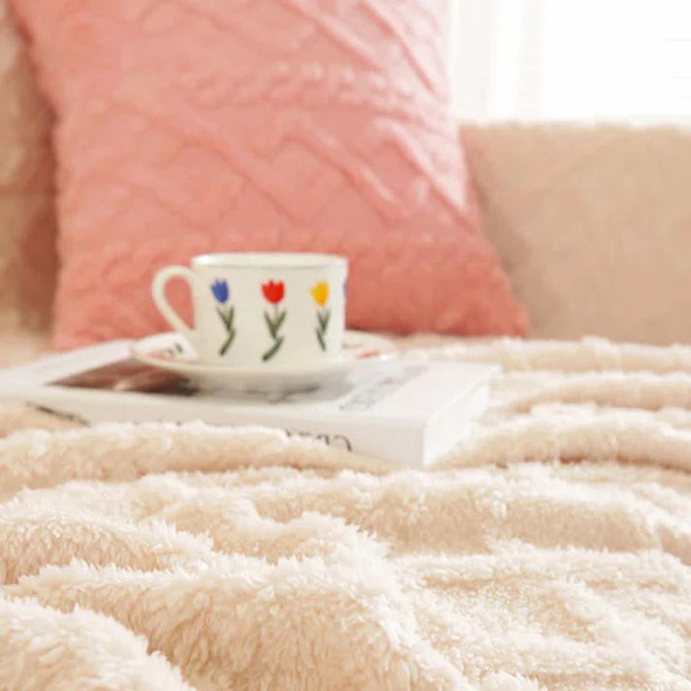 Kuschelige Sherpa Sofaüberwurf – Gemütlichkeit und Stil für Ihr Zuhause