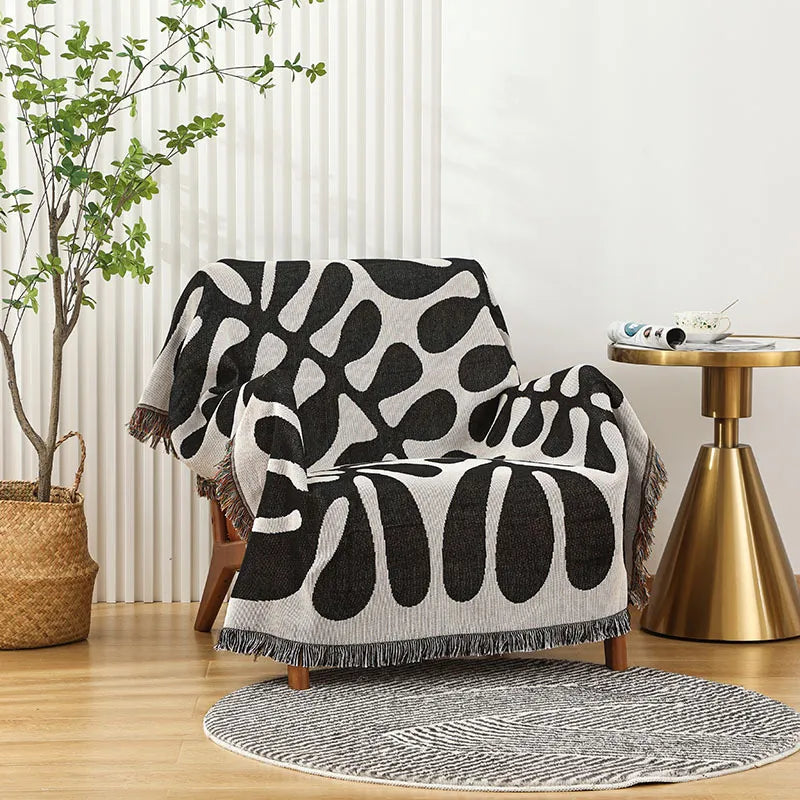 Klassische Strickdecke im Weinstock-Design für Stil und Komfort