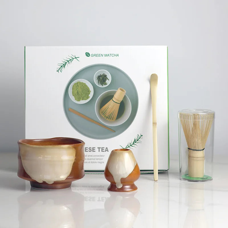 Traditionelles Matcha-Teeset aus Keramik mit Bambusbesen und Schütte – Perfektes Geschenkset für Teezeremonien