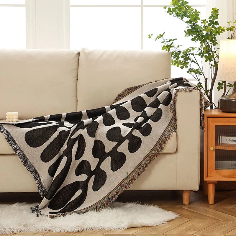 Klassische Strickdecke im Weinstock-Design für Stil und Komfort