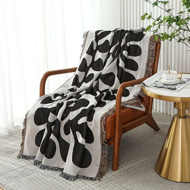 Klassische Strickdecke im Weinstock-Design für Stil und Komfort